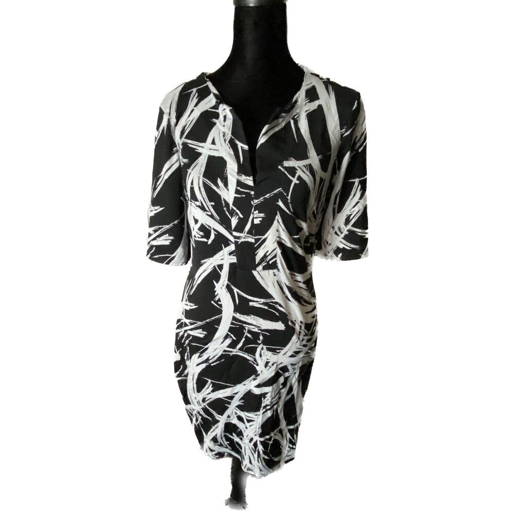 New York & Company‎ Stretch Women's Small Black & White V Neck Dress Happy Hour
